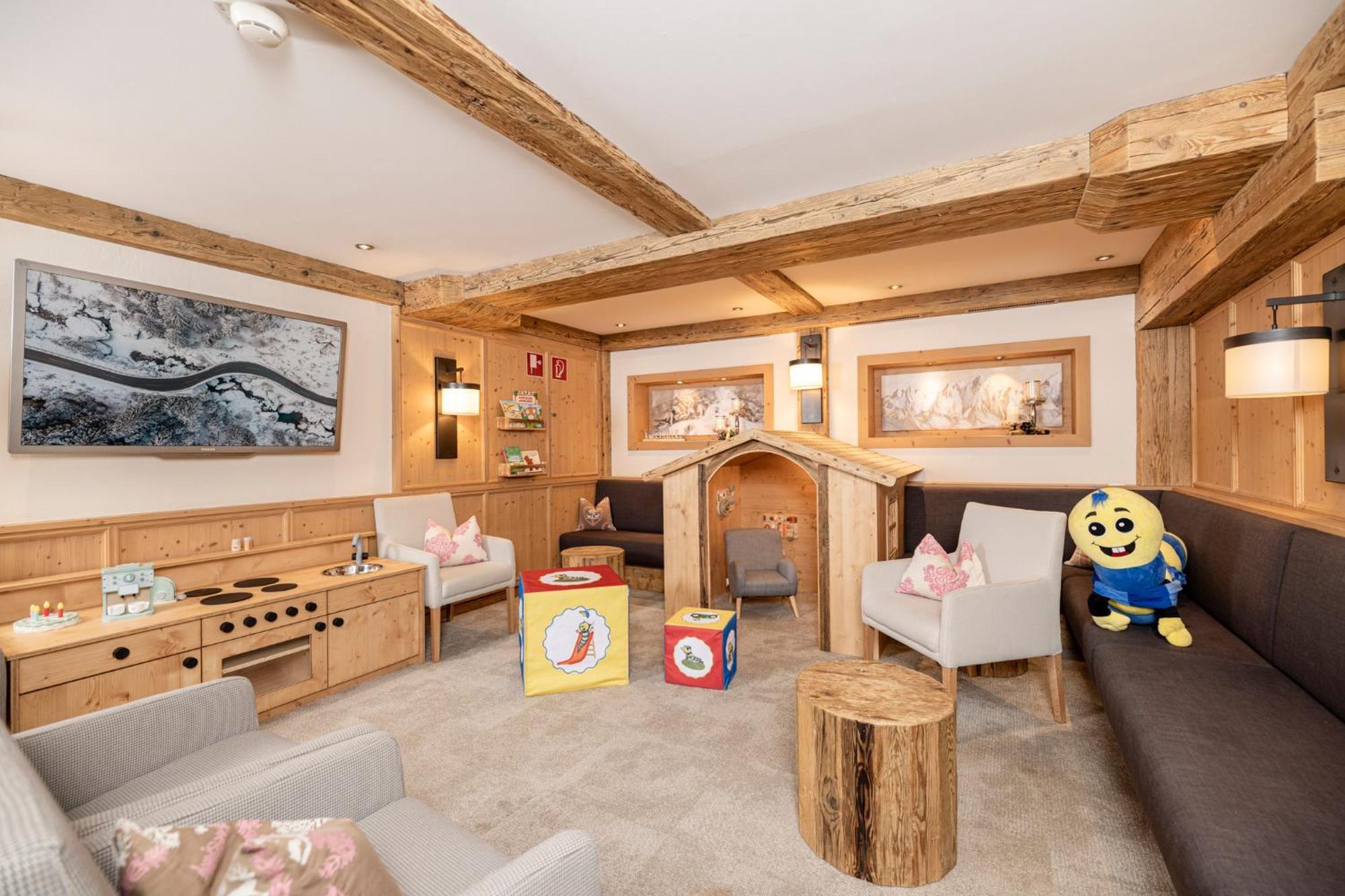 Kinder- & Gletscherhotel Hintertuxerhof Екстер'єр фото